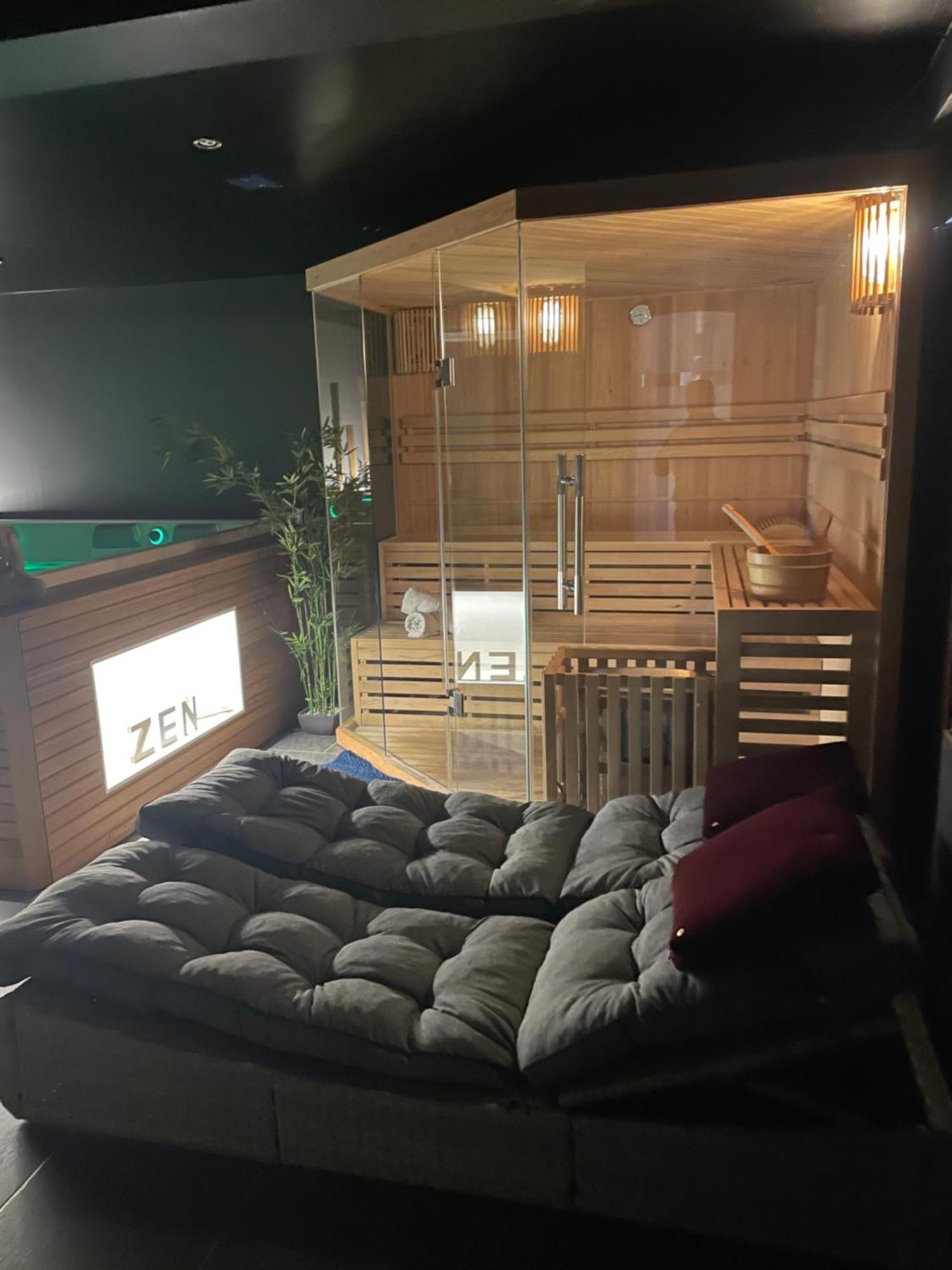 Baillonville Linfinity Bed & Breakfast エクステリア 写真